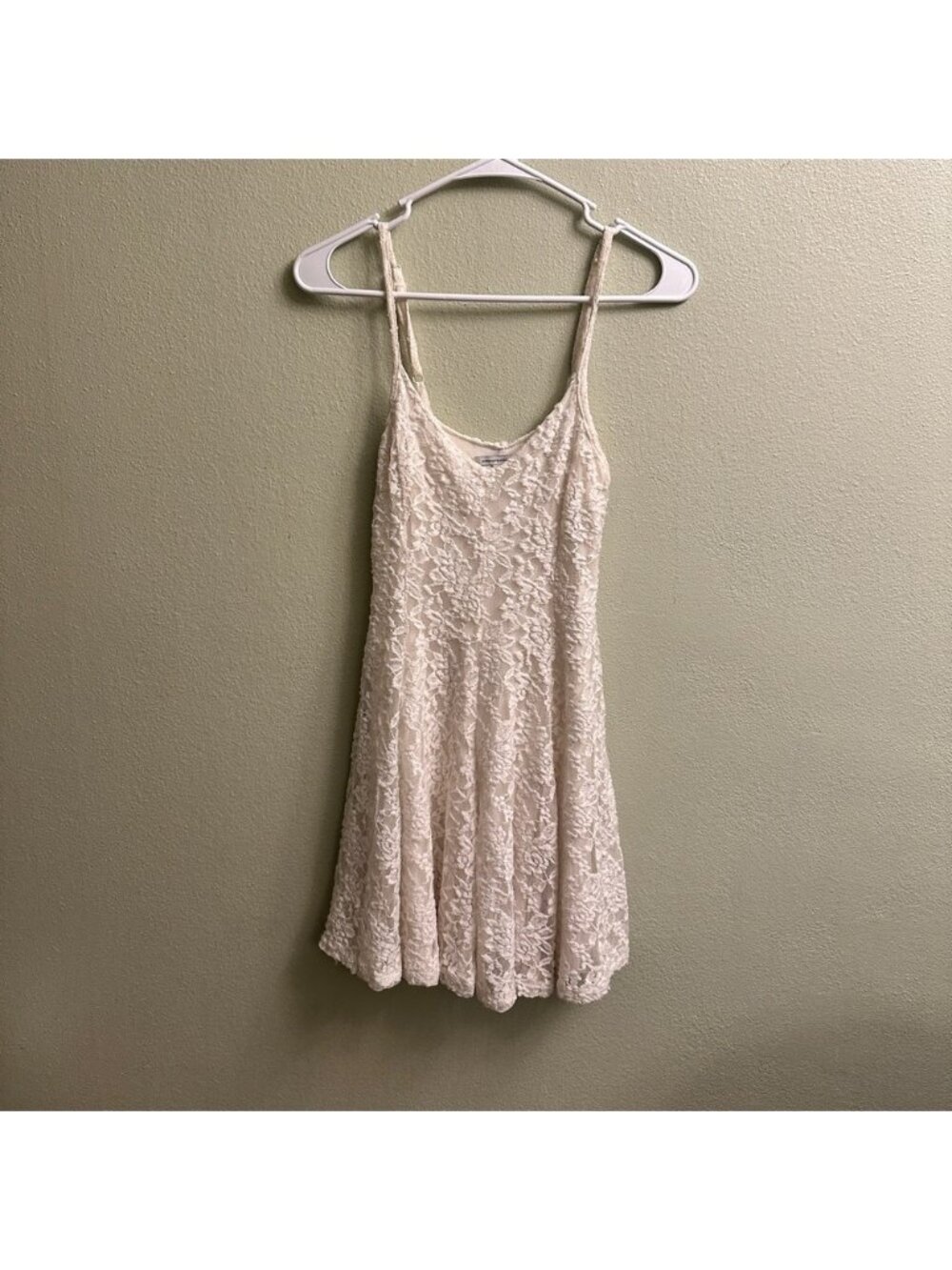 American Eagle Cream Lace Mini Dress Size Small